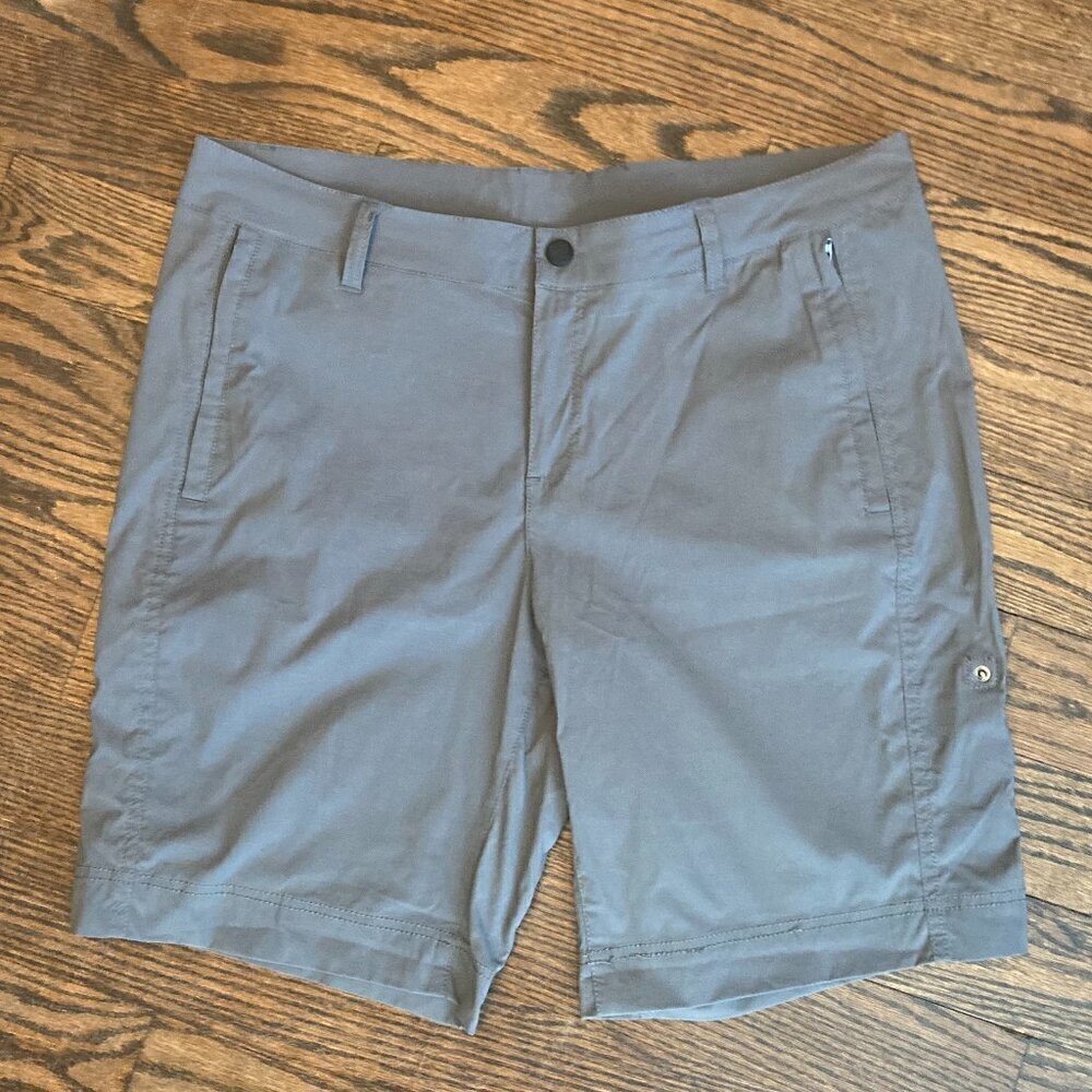 SOLD—-WINDRiIVER GREY CAPRI Woman's SIZE 14- Grey